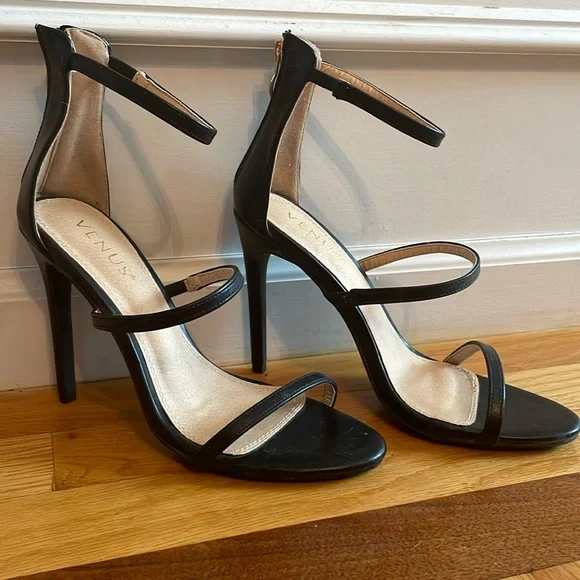 VENUS 👠 High Heel Strappy Sandals - Picture 2 of 3
